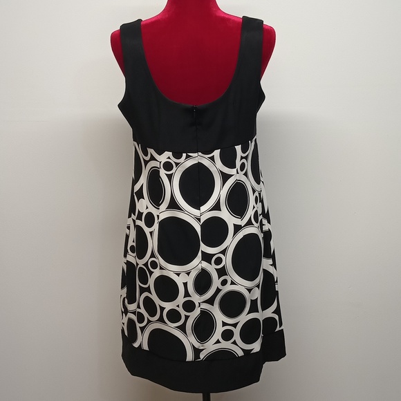 Dressbarn black/ white circles sleeveless zipper depth neck SZ 12 cocktail Dress - Picture 3 of 11